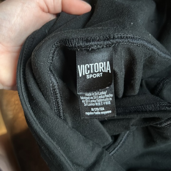 VS/ PINK Leggings bundle - Picture 2 of 3